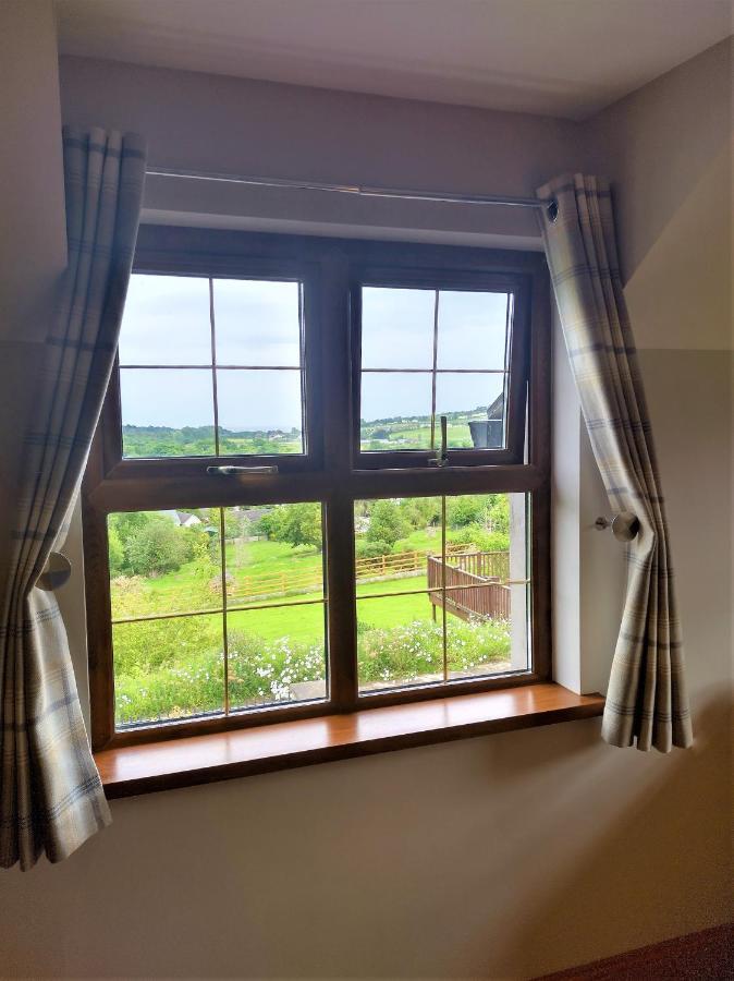 Glenn Eireann House Bed & Breakfast Cushendall Exterior photo