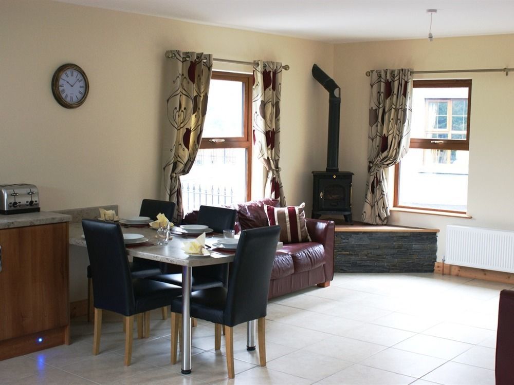 Glenn Eireann House Bed & Breakfast Cushendall Exterior photo